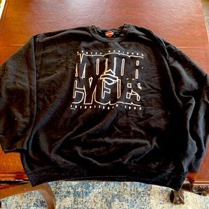 Men’s XL Harley Davidson x Twin Cities Harley crewneck sweatshirt